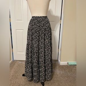 Lulu’s maxi skirt